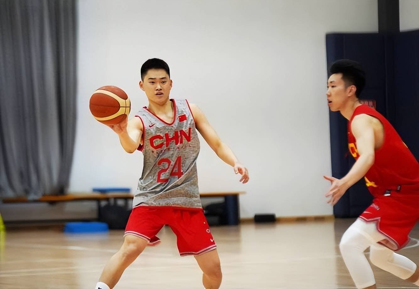  Karsa在塞尔维亚队比赛中出色防守，战术调整引发热议！-九游